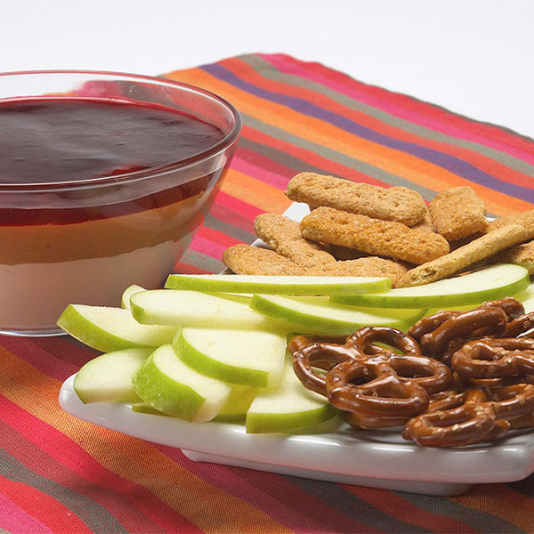 SKIPPY® Warm Peanut Butter & Jelly Dip / Dip caliente de mantequilla de maní y jalea